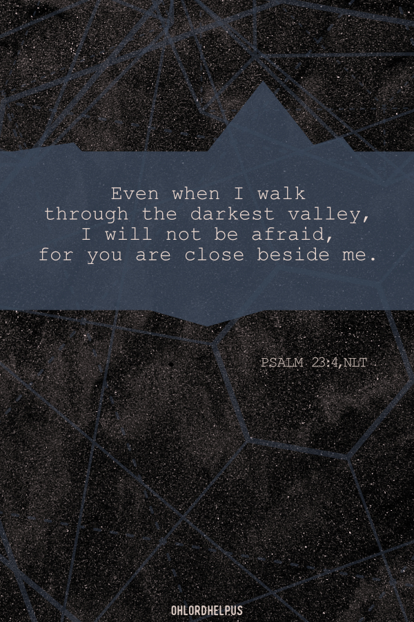 Fixating on heartache invites anxiety. But God commands us to fear not. Understanding His power and love frees us to lament in hope. Women of Faith | Spiritual Growth | Scripture Study | Christian Mentoring | Daily Devotional | Christian Nonprofit #devotional #scripture #fear #faith #trust #overwhelmed #FearNot #hope #anxiety